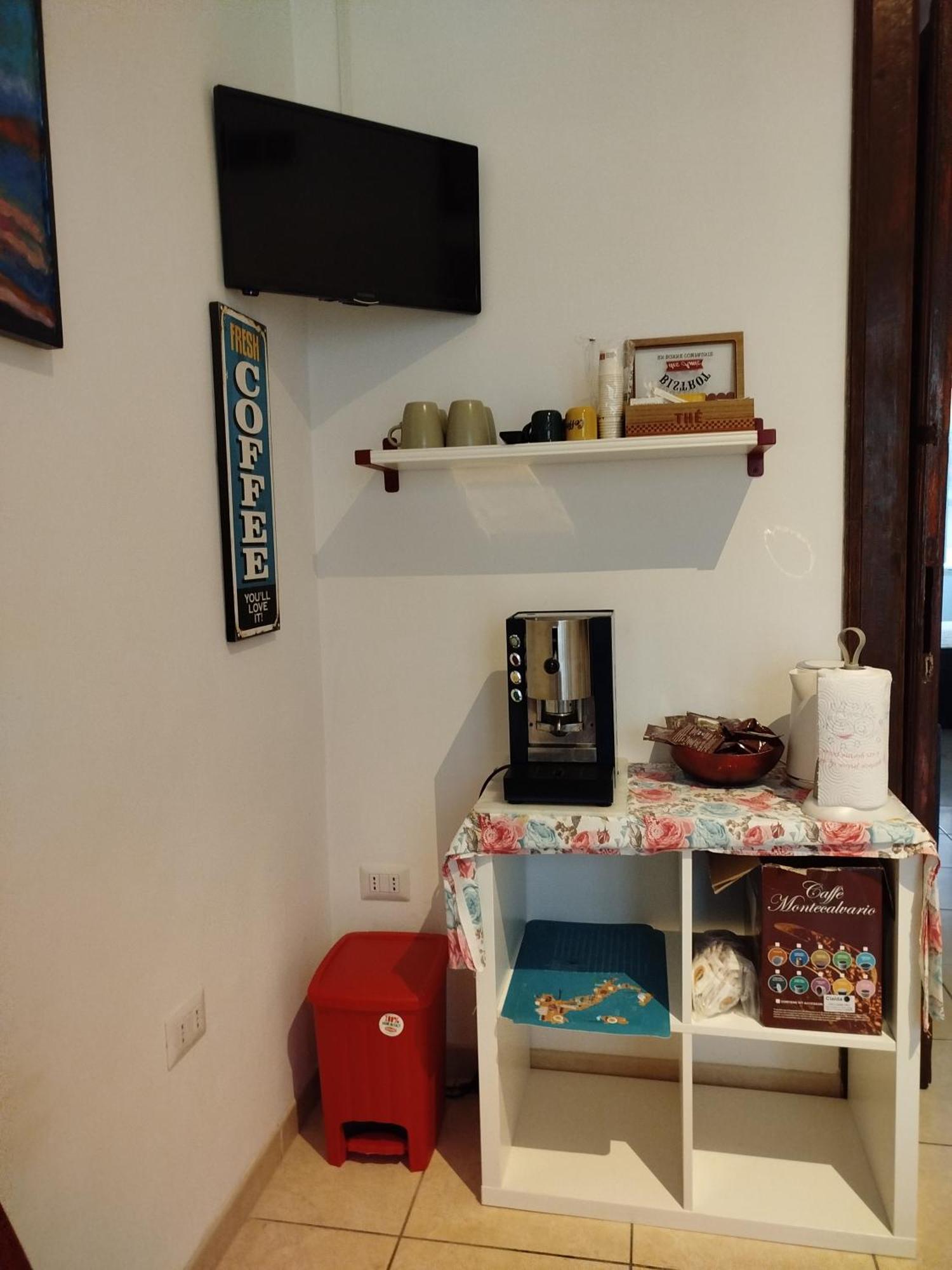 Apartamento Napoli Forcella House Al Centro Di Napoli Exterior foto