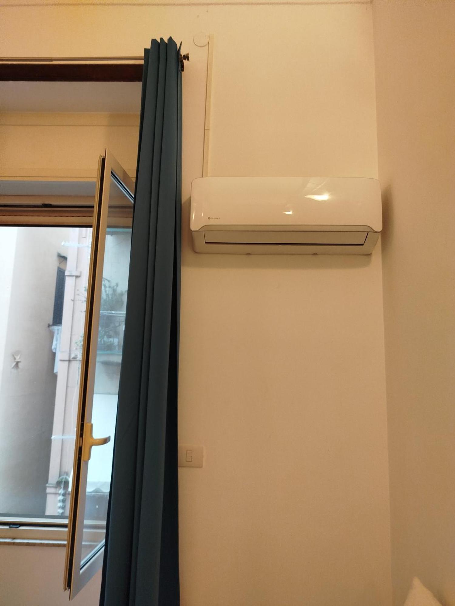 Apartamento Napoli Forcella House Al Centro Di Napoli Exterior foto